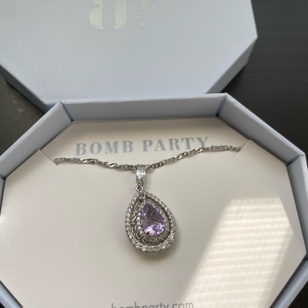 Bomb Party  Pear shaped amethyst necklace